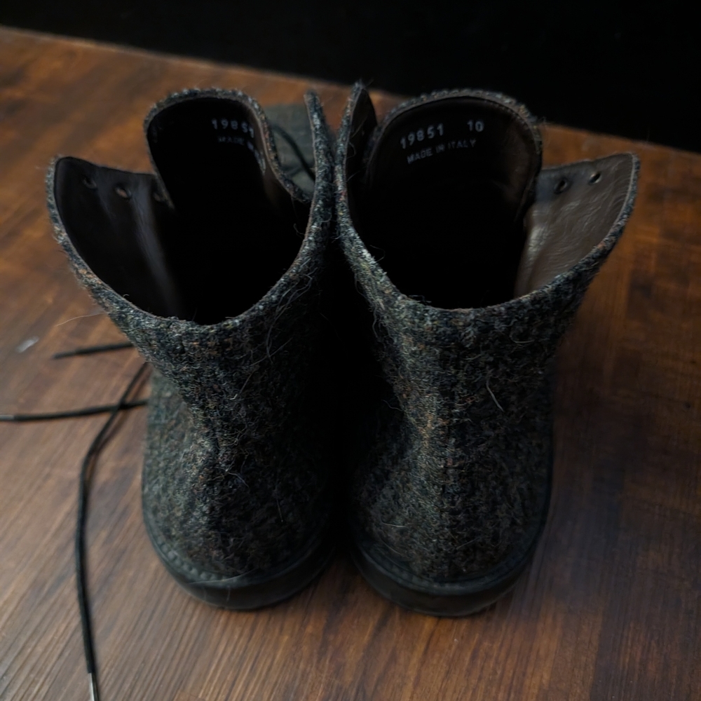 Tweed boots - Picture 3 of 5